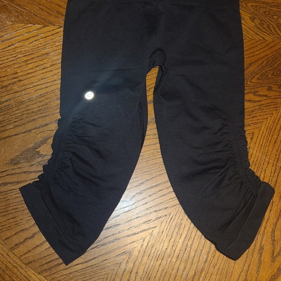 Lululemon  leggings - Picture 2 of 3